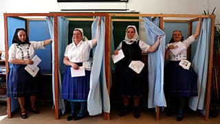 Macaristan’da seçimlere büyük ilgi