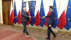 AB Polonya ile buzları eritmeye çalışıyor