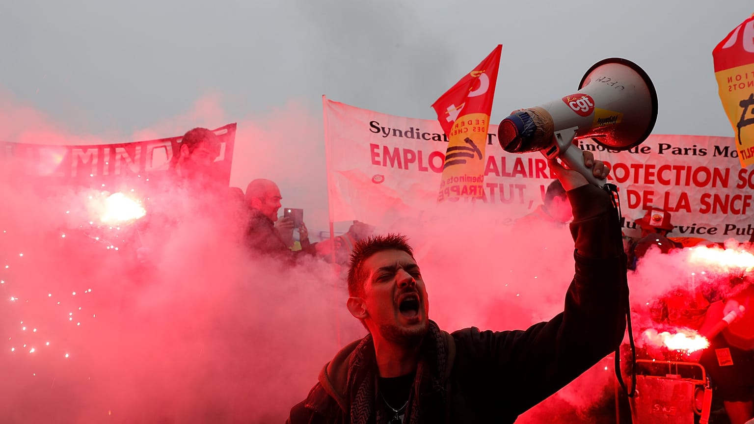 Οι Γάλλοι «πρωταθλητές» στις απεργίες