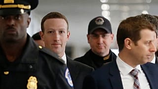 Mark Zuckerberg va devant le Congrès américain.