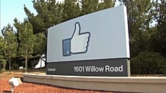 A szenátusnak vall a Facebook-alapító
