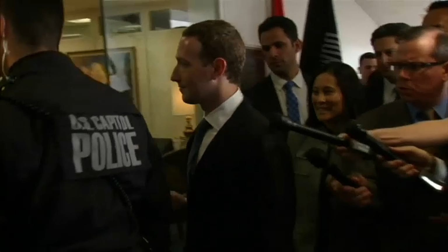 Facebook a rapporto davanti al Congresso USA