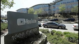 Bajban van a YouTube is