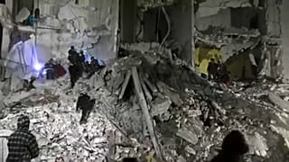 Gyermekeket találtak élve az idlíbi romok között