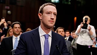 Zuckerberg faz "mea culpa" no Senado