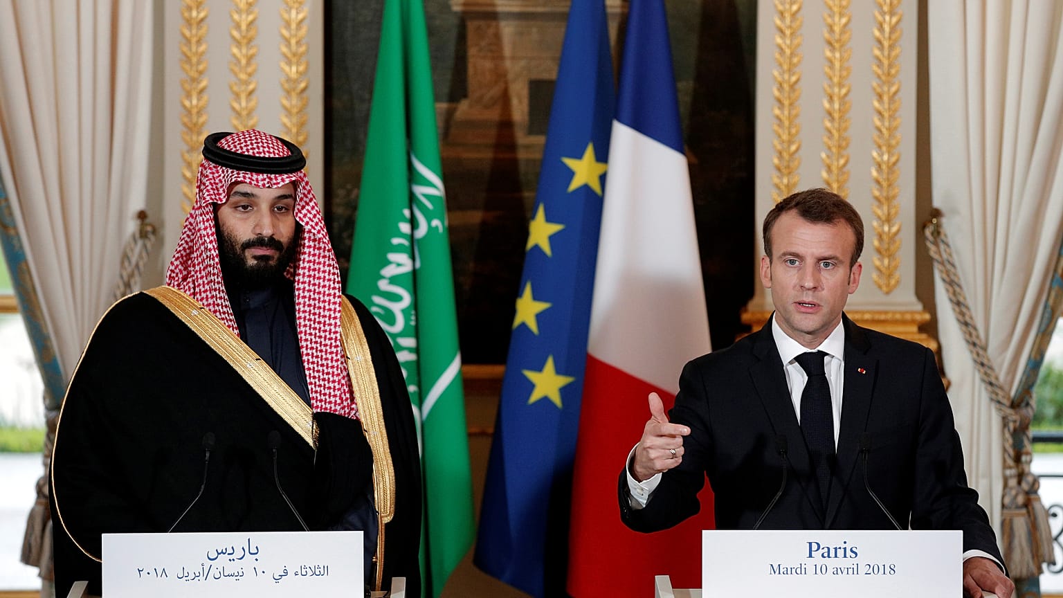 ماكرون يلعب على الحبلين في ميزان بيع الأسلحة للسعودية والوضع الإنساني في اليمن