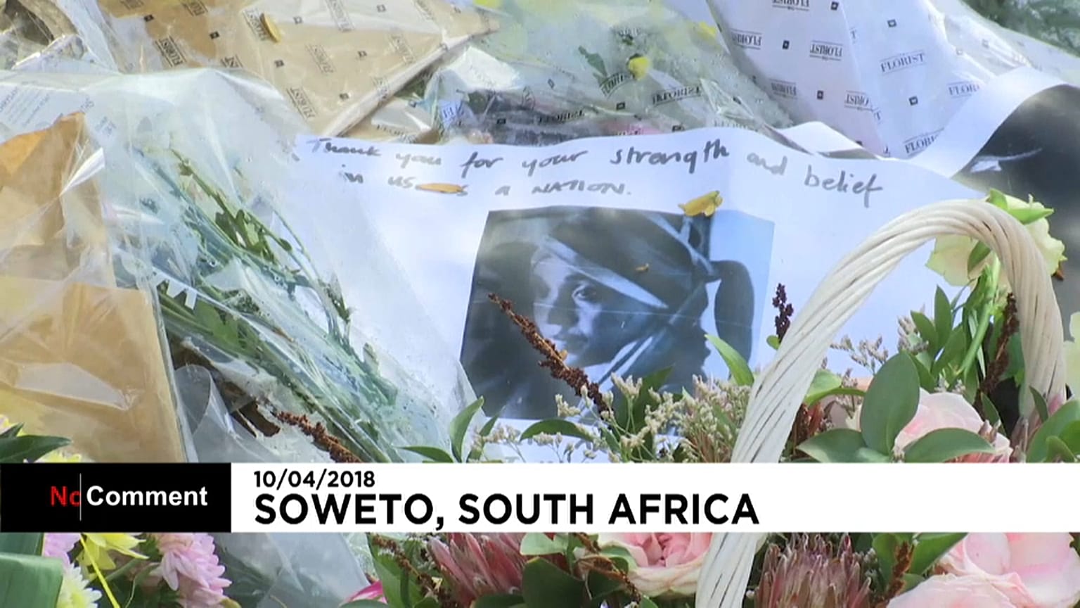 Poursuite des adieux de l'Afrique du Sud à Winnie Mandela