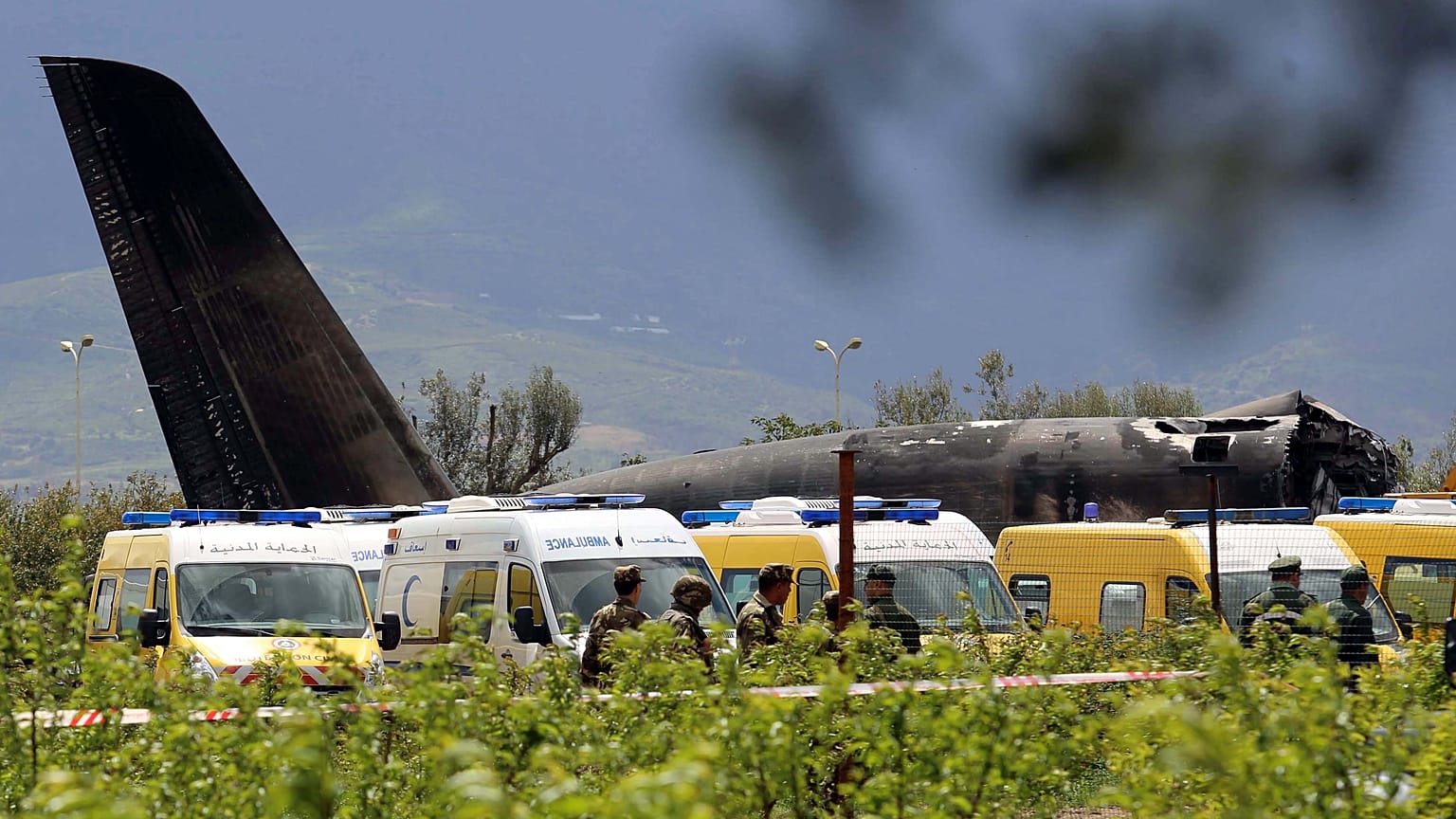 Disastro in Algeria, precipita aereo militare: 257 morti