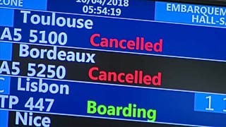 Во Франции продолжаются массовые забастовки Air France