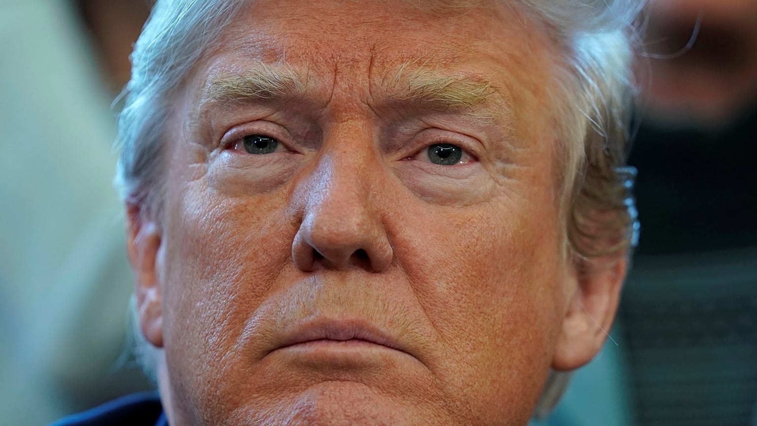 Siria, Trump: "preparati Russia, i missili arriveranno" 