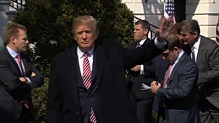 Trump amenaza a Rusia con lanzar misiles sobre Siria
