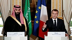 ماكرون يدافع عن ولي العهد السعودي ويطالب بمنحه الفرصة 