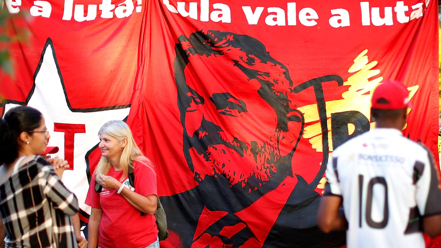 Líder do PT reafirma que não há plano B
