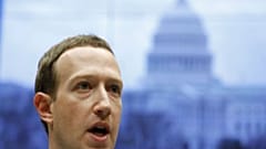 Ζάκερμπεργκ:«Έπεσα  κι εγώ θύμα της Cambridge Analytica»