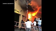 Incendie spectaculaire dans le New Jersey