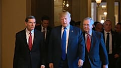 Beyaz Saray Trump'ın Rusya tehditlerini yumuşattı