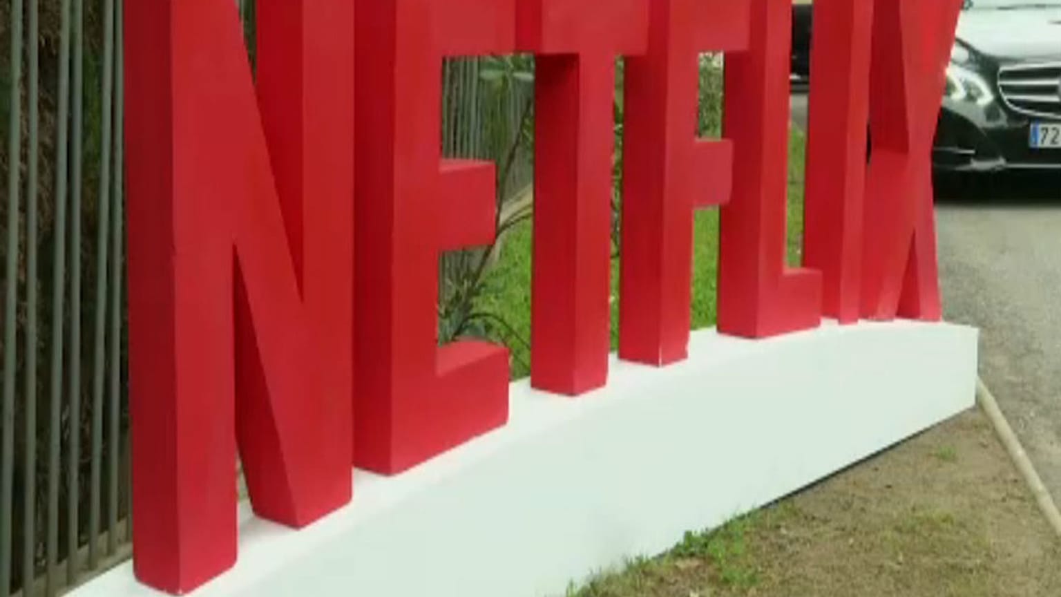 Αποσύρεται η Netflix από το Φεστιβάλ των Καννών