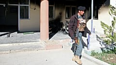 شش کشته در حمله طالبان به یک فرمانداری در استان غزنی