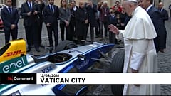 Le pape a béni une formule E