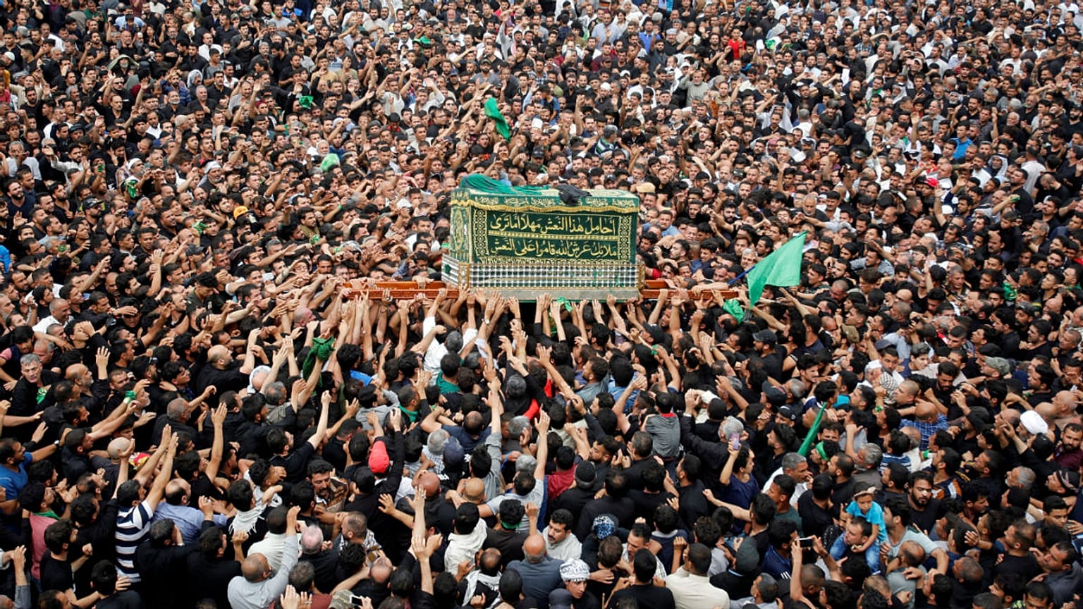 Shi'ite pilgrims