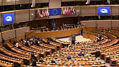 Magyarország: csorbultak az európai értékek