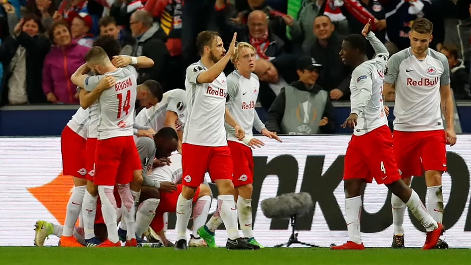UEFA: Salzburg'dan müthiş geri dönüş