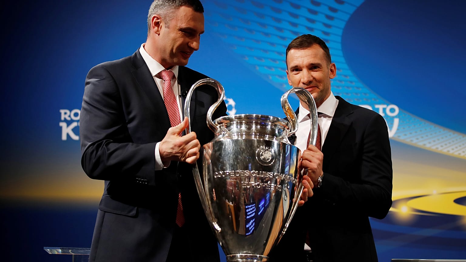 Estos son los cruces de las semifinales de la Champions League y la Europa League