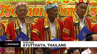 Thaïlande : retour à l'école pour les seniors