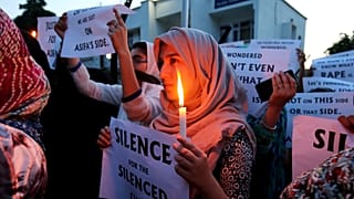 Tapınakta çocuk tecavüzü ve cinayet Hindistan'ı ayağa kaldırdı