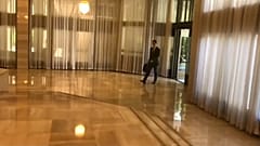 شاهد: الرئيس السوري في صباح يوم عمل على وقع غارات التحالف الثلاثي على دمشق