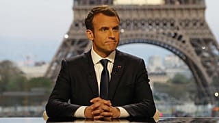 Macron: Trump'ı Suriye'de kalmaya biz ikna ettik