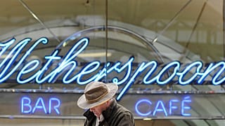 JD Wetherspoon logo