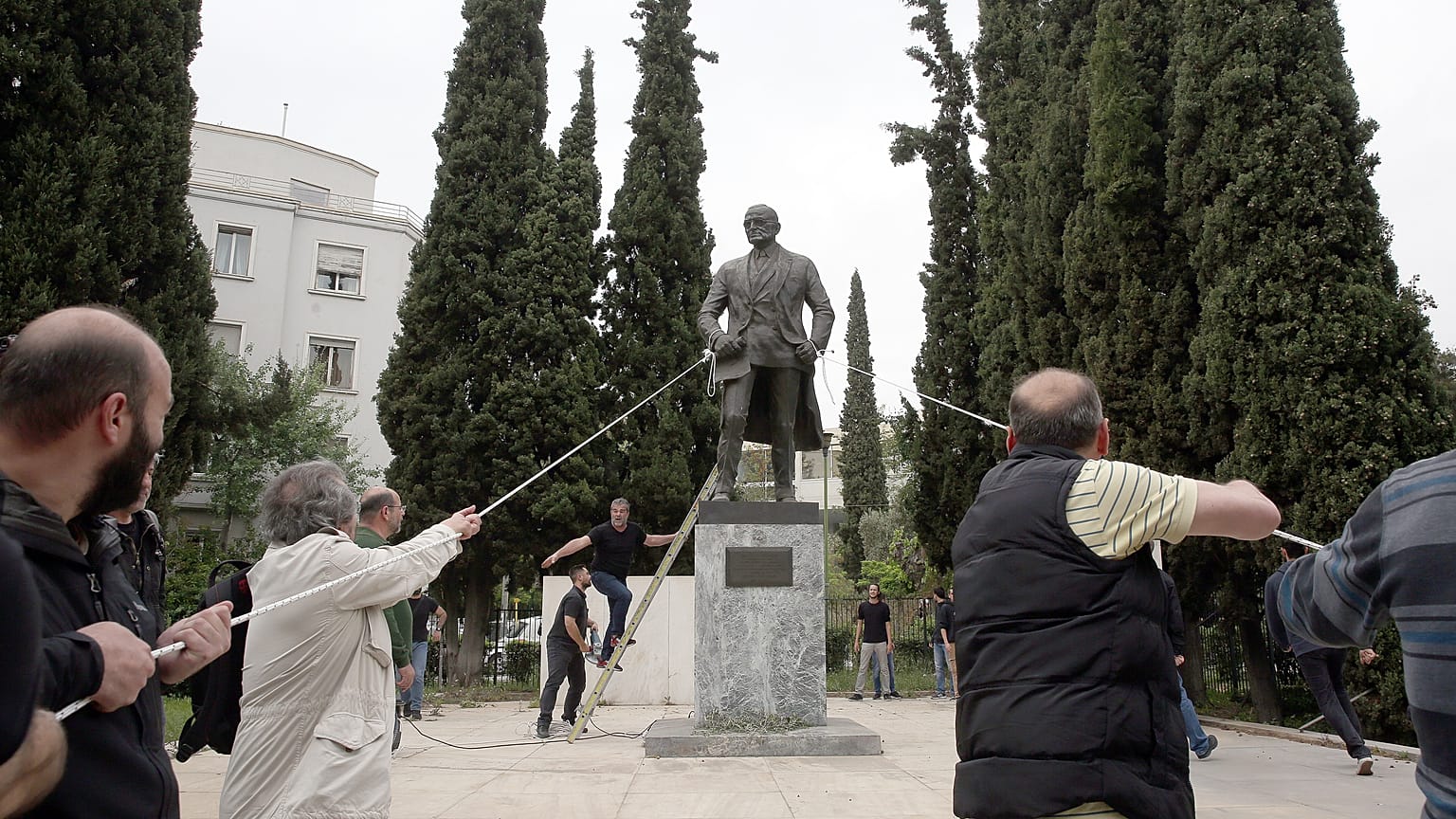 Ελλάδα: Επεισόδια στο αντιπολεμικό συλλαλητήριο