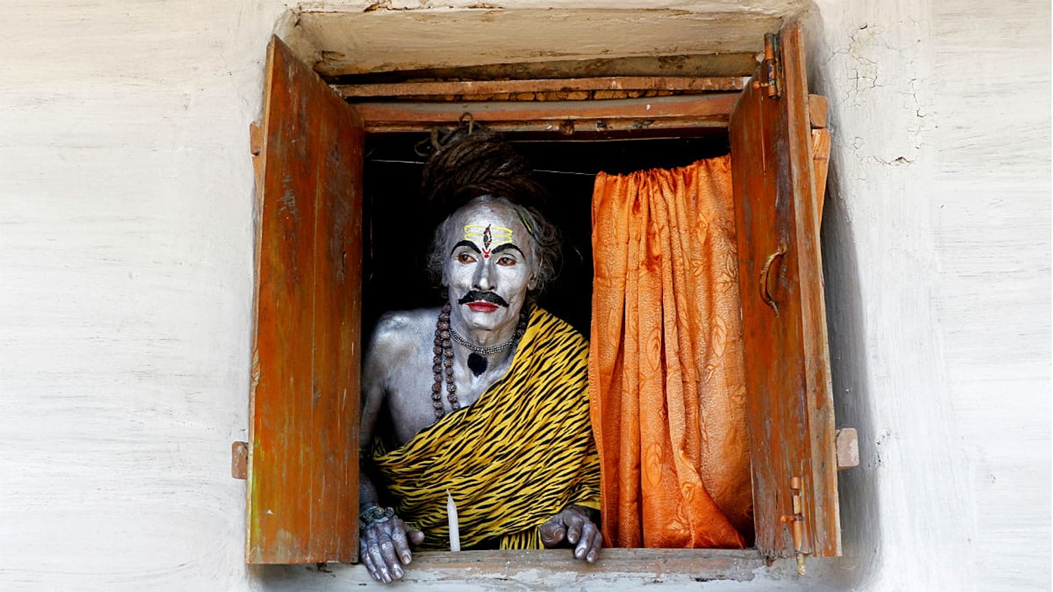 A nap képe: hindu hívő a Shiva-fesztiválon