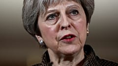 May defiende ante el Parlamento la intervención en Siria