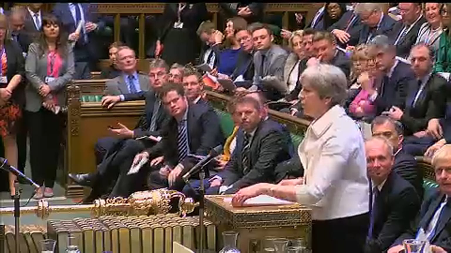 May: muszáj volt lecsapni Szíriában 