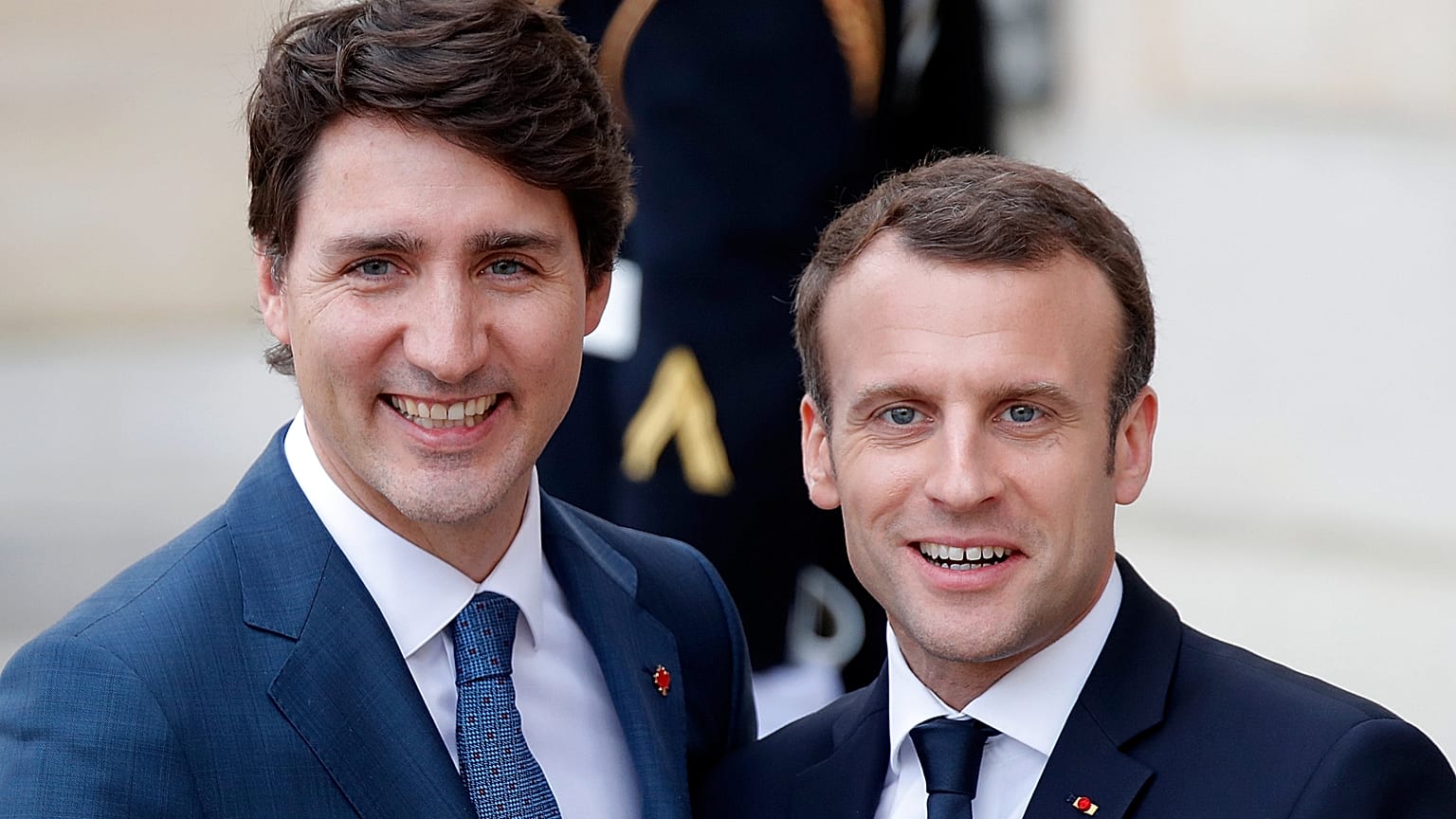 Justin Trudeau et Emmanuel Macron défendent le CETA