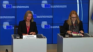 Federica Mogherini (esq.)