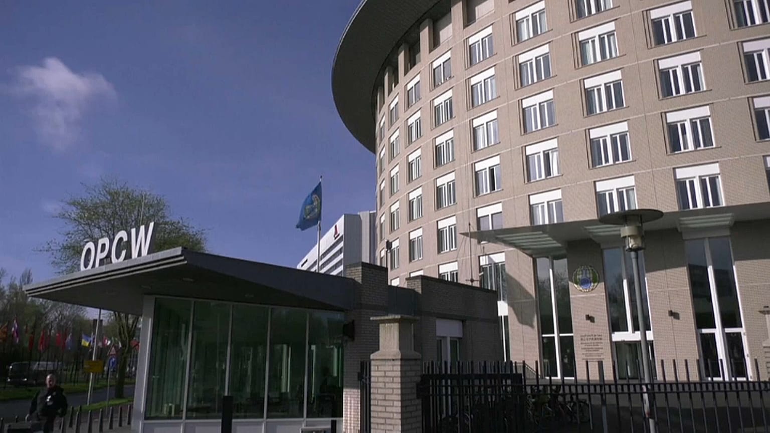 Siria, gli ispettori Onu restano bloccati a Damasco