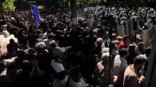 La colère des opposants arméniens