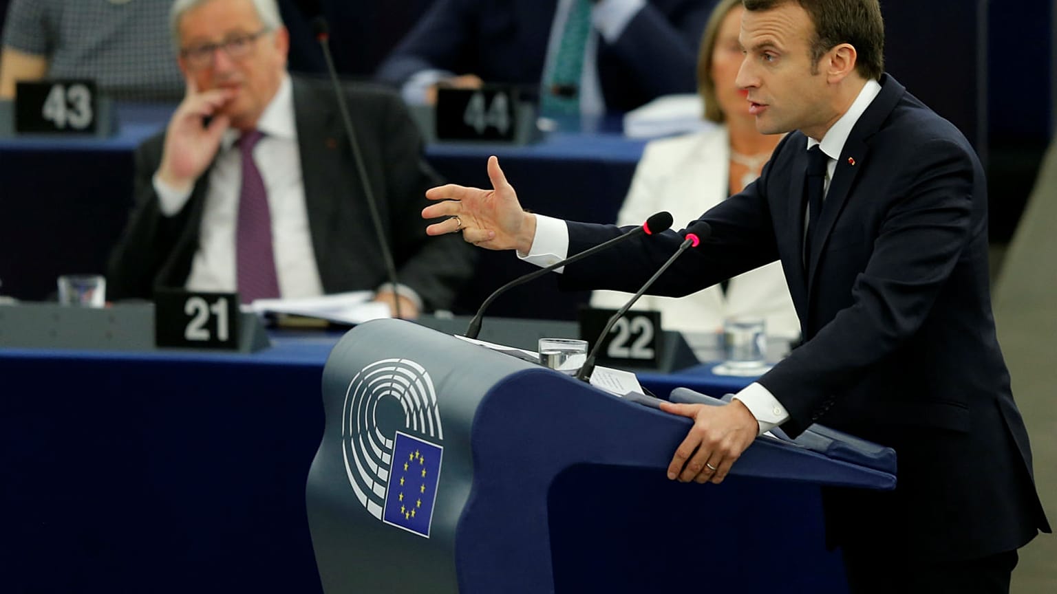 Macron: polgárháborús hangulat van Európában