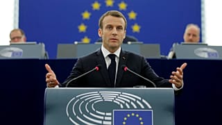 A Strasburgo Macron non convince gli euroscettici