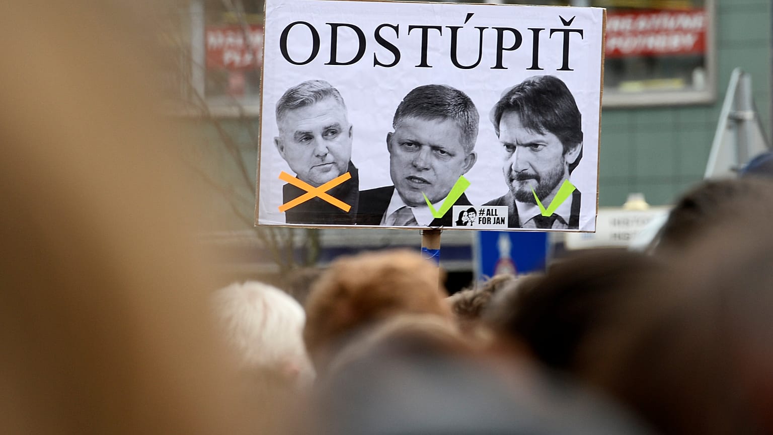 Slovakia police chief steps down as protests persist