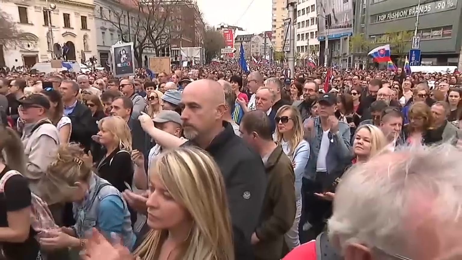 Le patron de la police slovaque démissionne