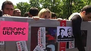 Több tüntetőt letartóztattak Jerevánban