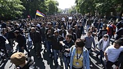 Λαϊκή οργή για την πρωθυπουργοποίηση Σαρκισιάν 