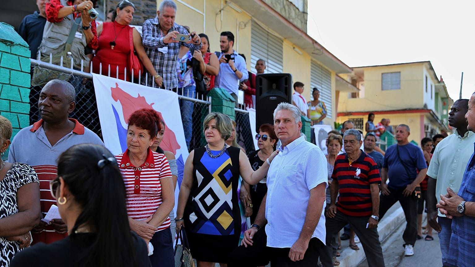 Miguel Díaz Canel und seine Frau in Santa Clara