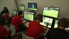 Árbitros do Mundial'2018 já treinam com o VAR
