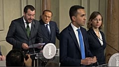 Salvini: "via i veti", ma Di Maio lo gela su Berlusconi