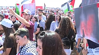 Israele, migliaia di arabi manifestanto per la Nakba, la "marcia del ritorno"